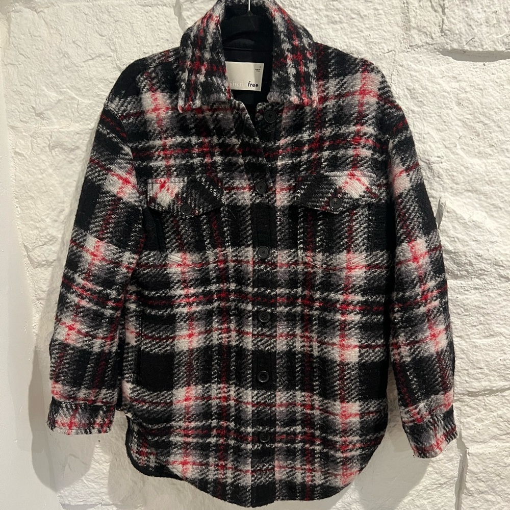 Aritzia Wilfred Plaid Women's Jacket - Black, Red, White/Grey